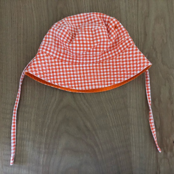 Big girls gingham bucket hat•Cotton Reversible, orange & white!Beachy style 🫶🏻 - Picture 5 of 6
